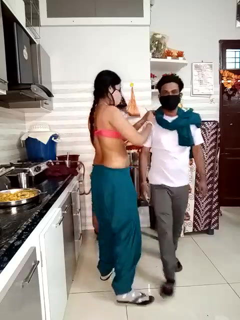 Stripchat-Public.Show-c-Best-Couple-2025.01.19.095717