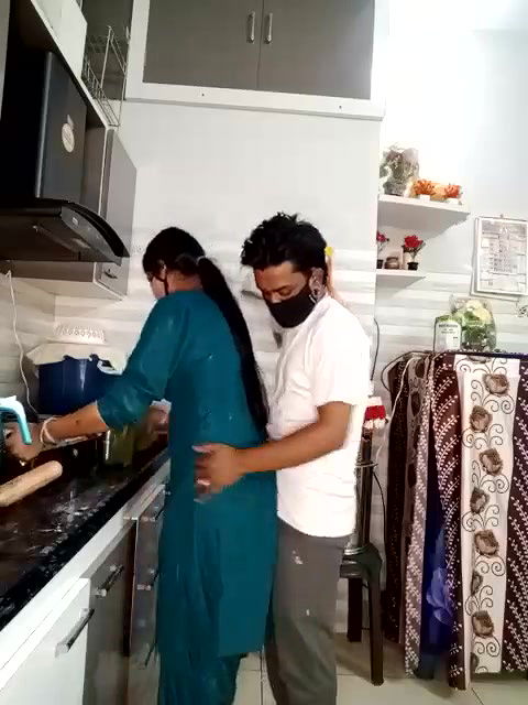 Stripchat-Public.Show-c-Best-Couple-2025.01.29.081111