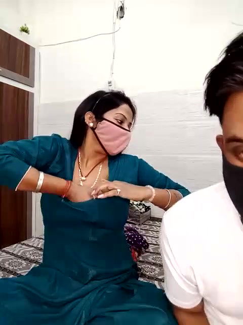 Stripchat-Public.Show-c-Best-Couple-2025.01.29.090005