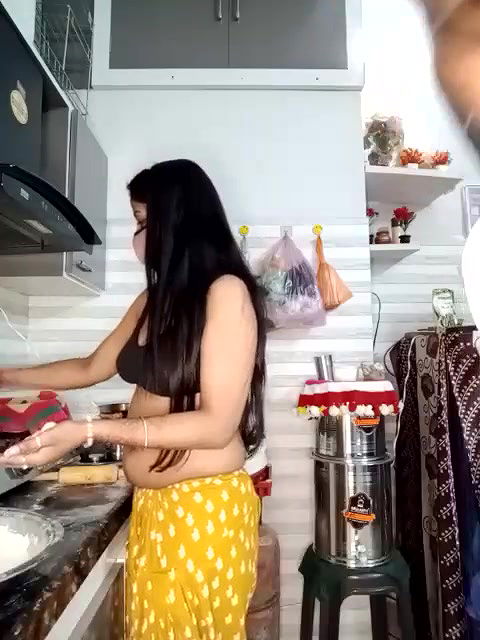 Stripchat-Public.Show-c-Best-Couple-2025.02.06.064621