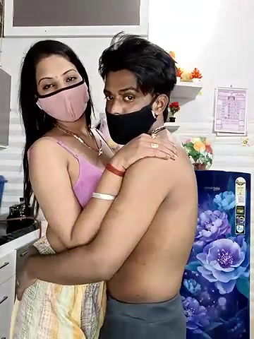 Stripchat-Public.Show-c-Best-Couple-2025.03.08.074653