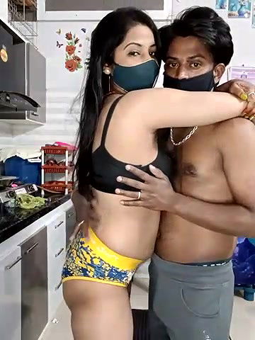 Stripchat-Public.Show-c-Best-Couple-2025.04.03.065024