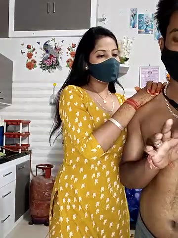 Stripchat-Public.Show-c-Best-Couple-2025.04.17.085134