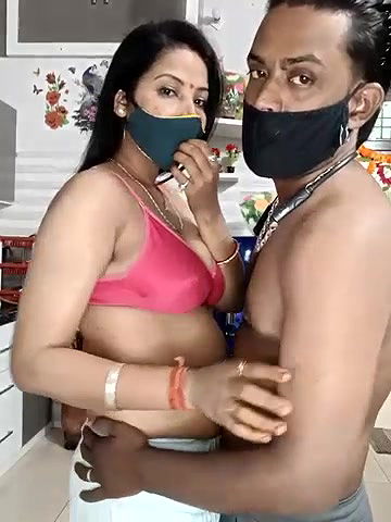 Stripchat-Public.Show-c-Best-Couple-2025.04.23.085140