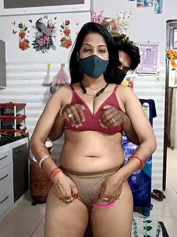 Stripchat-Public.Show-c-Best-Couple-2025.05.02.092457