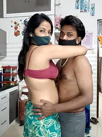 Stripchat-Public.Show-c-Best-Couple-2025.05.02.092457