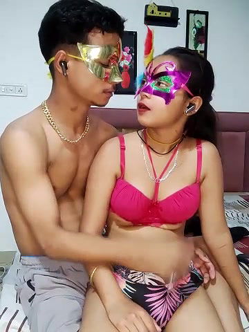 Stripchat-Public.Show-c-CPL_NS77-2025.04.13.002459