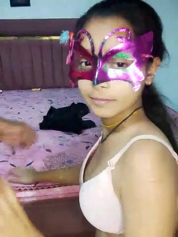 Stripchat-Public.Show-c-CPL_NS77-2025.05.05.193550