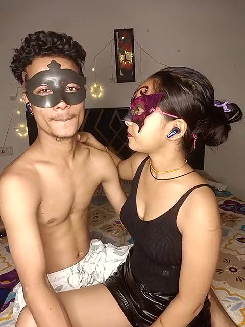 Stripchat-Public.Show-c-CPL_NS77-2025.05.30.173309