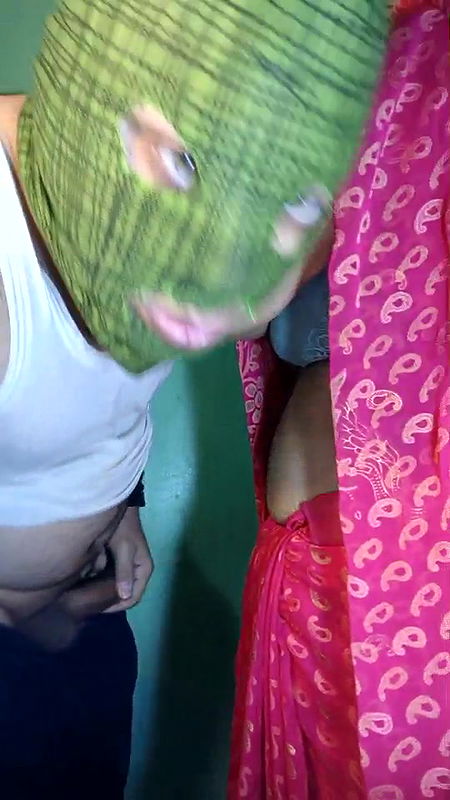 Stripchat-Public.Show-c-Hotty_Mona-2025.01.23.071214