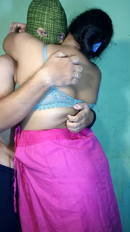 Stripchat-Public.Show-c-Hotty_Mona-2025.01.23.071214