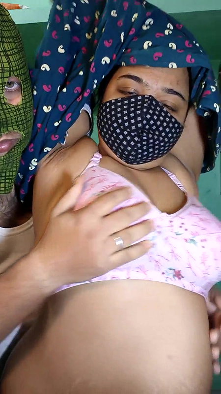 Stripchat-Public.Show-c-Hotty_Mona-2025.01.24.092227