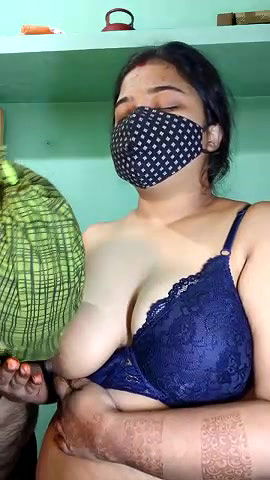 Stripchat-Public.Show-c-Hotty_Mona-2025.01.28.070517