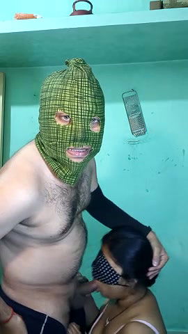 Stripchat-Public.Show-c-Hotty_Mona-2025.02.02.161611