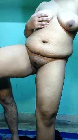 Stripchat-Public.Show-c-Hotty_Mona-2025.02.07.165231