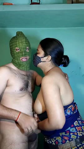 Stripchat-Public.Show-c-Hotty_Mona-2025.02.13.044523