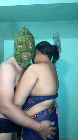 Stripchat-Public.Show-c-Hotty_Mona-2025.02.18.045900