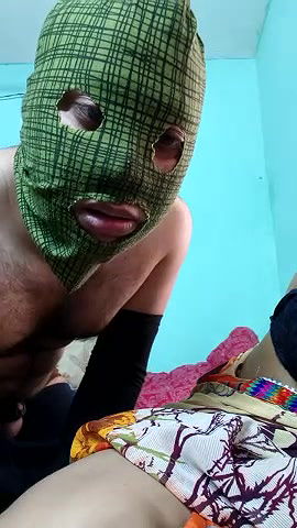 Stripchat-Public.Show-c-Hotty_Mona-2025.02.25.030951