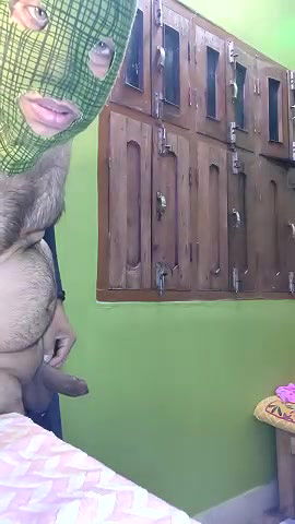 Stripchat-Public.Show-c-Hotty_Mona-2025.04.10.180504