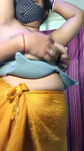 Stripchat-Public.Show-c-Hotty_Mona-2025.04.15.112600