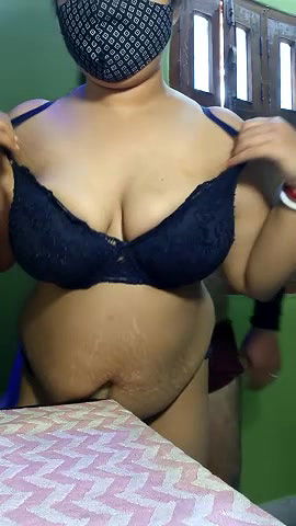 Stripchat-Public.Show-c-Hotty_Mona-2025.04.16.100012