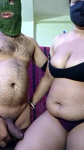 Stripchat-Public.Show-c-Hotty_Mona-2025.05.19.133016