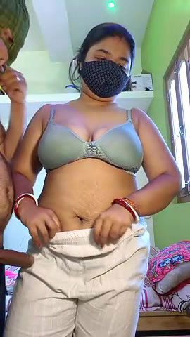 Stripchat-Public.Show-c-Hotty_Mona-2025.05.21.081223