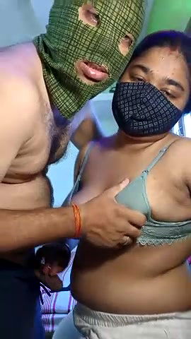 Stripchat-Public.Show-c-Hotty_Mona-2025.05.21.081223