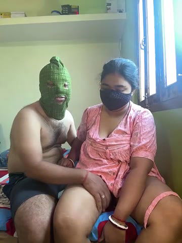 Stripchat-Public.Show-c-Hotty_Mona-2025.06.08.043827