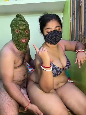 Stripchat-Public.Show-c-Hotty_Mona-2025.06.17.171118