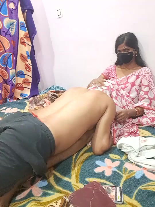 Stripchat-Public.Show-c-Housewife99-2025.02.17.165015