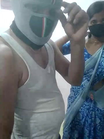 Stripchat-Public.Show-c-Housewife99-2025.03.13.181658