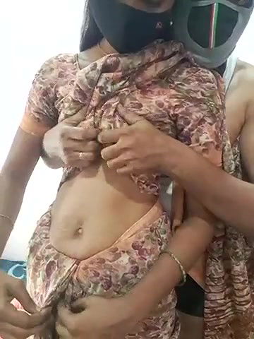 Stripchat-Public.Show-c-Housewife99-2025.04.12.093314