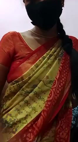 Stripchat-Public.Show-c-Housewife99-2025.04.18.101142