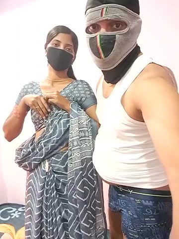 Stripchat-Public.Show-c-Housewife99-2025.04.21.085037