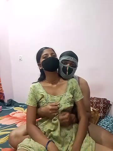 Stripchat-Public.Show-c-Housewife99-2025.04.28.164145