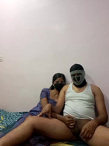 Stripchat-Public.Show-c-Housewife99-2025.05.03.171544