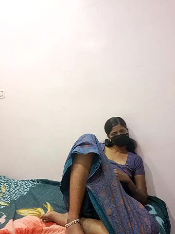 Stripchat-Public.Show-c-Housewife99-2025.05.03.171544