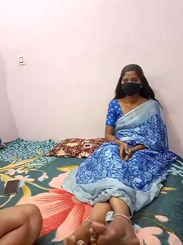 Stripchat-Public.Show-c-Housewife99-2025.05.06.163140