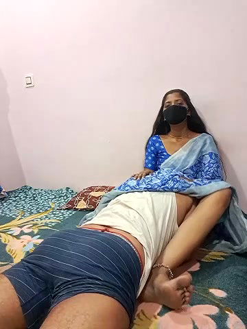 Stripchat-Public.Show-c-Housewife99-2025.05.06.163140