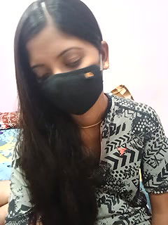 Stripchat-Public.Show-c-Housewife99-2025.05.07.171316