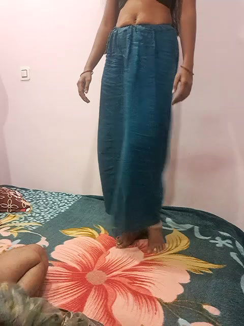 Stripchat-Public.Show-c-Housewife99-2025.05.11.173413