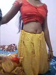 Stripchat-Public.Show-c-Housewife99-2025.05.15.090113