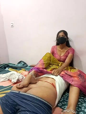 Stripchat-Public.Show-c-Housewife99-2025.05.27.171027