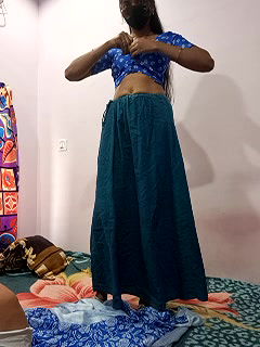 Stripchat-Public.Show-c-Housewife99-2025.05.28.093629