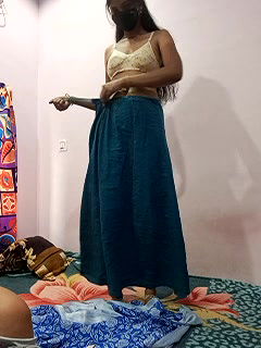 Stripchat-Public.Show-c-Housewife99-2025.05.28.094204