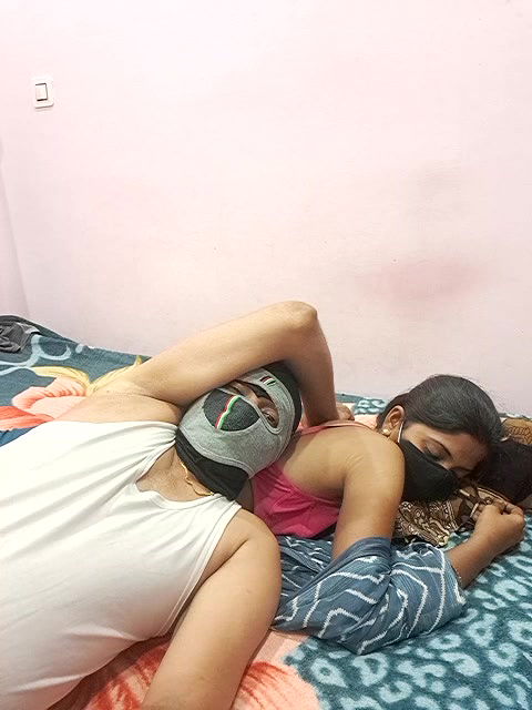 Stripchat-Public.Show-c-Housewife99-2025.06.02.101603