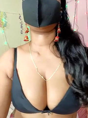 Stripchat-Public.Show-c-Jiya-Sexy-2025.04.15.173606