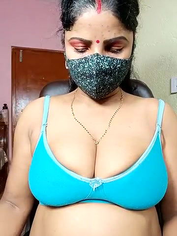 Stripchat-Public.Show-c-Jiya-Sexy-2025.05.05.063957