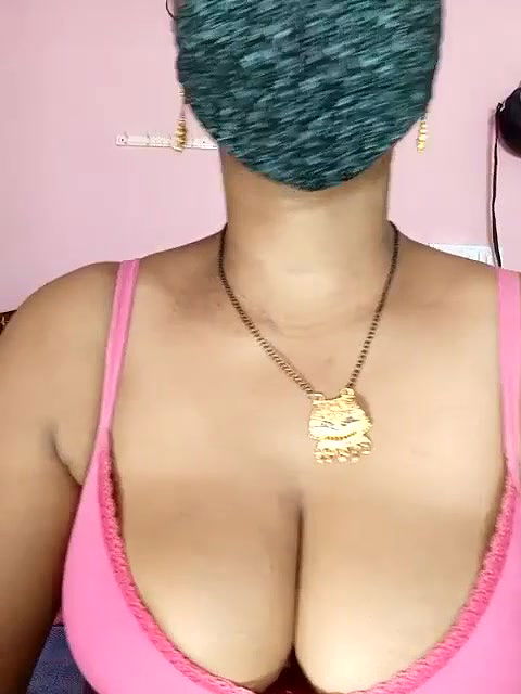 Stripchat-Public.Show-c-Jiya-Sexy-2025.05.12.074633